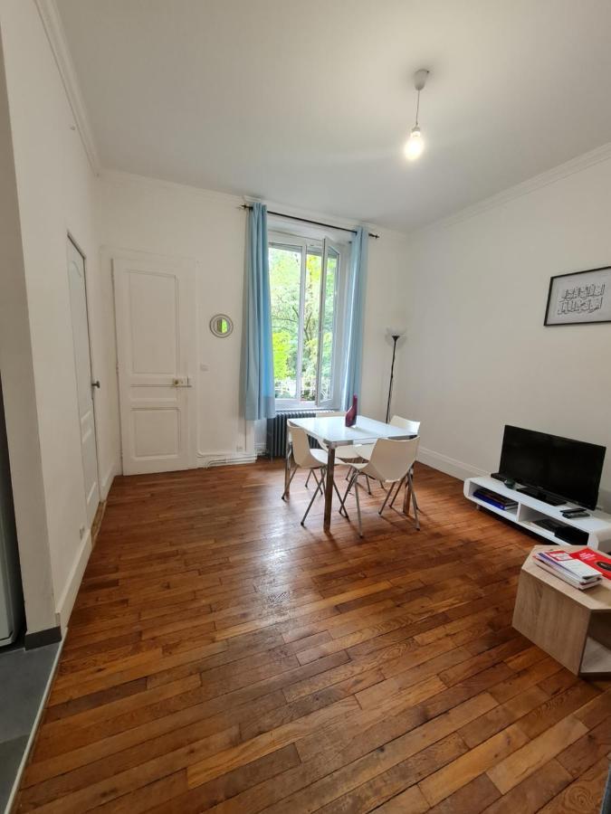 Appartement de charme avec parking et terrasse Besançon Extérieur photo